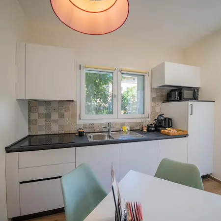 & Parking,vimercate Apartment *